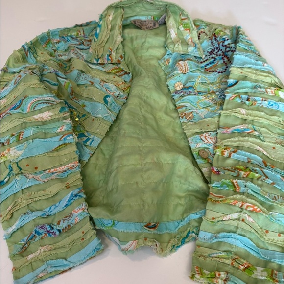 Life Style Petite Women's Green Jacket with button closure - Picture 8 of 11